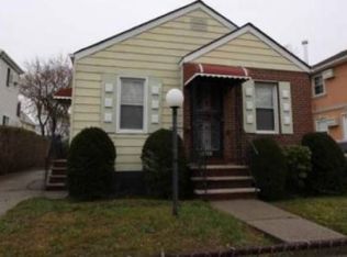 11625 135th St, South Ozone Park, NY 11420