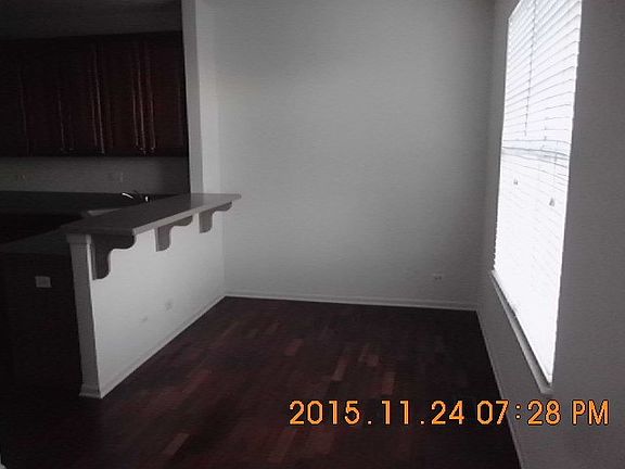 5th image of 151 W Park Ave Unit B