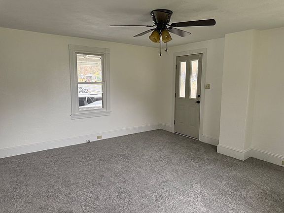 2nd image of 365 Valley St