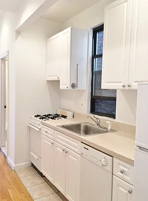 Rented by Aryeh Realty | media 21