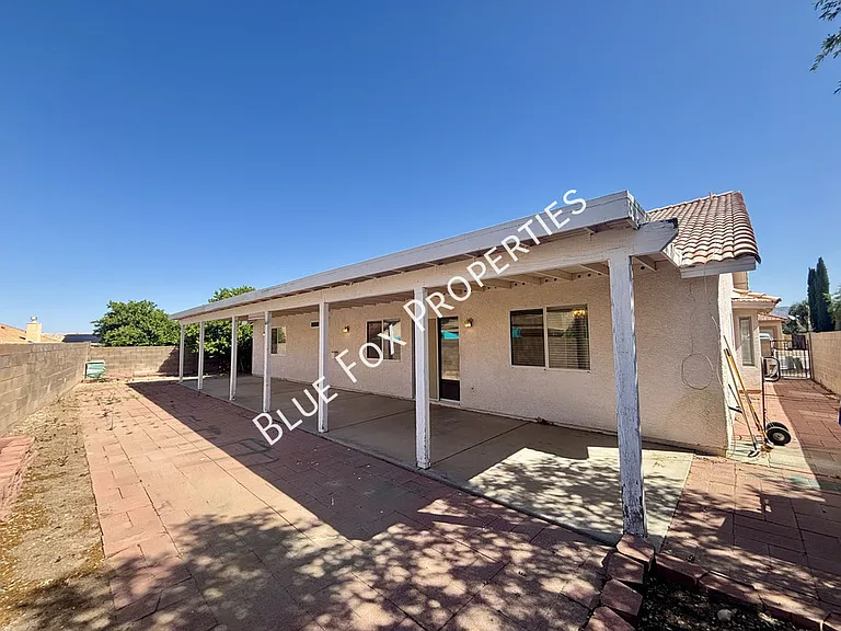 9712 E Paseo Juan Tabo — Photo 25