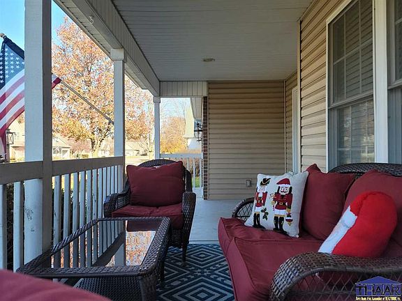 2nd image of 1528 S White Pine St