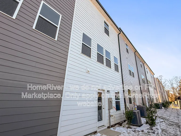 2021 Fishamble St — Photo 15