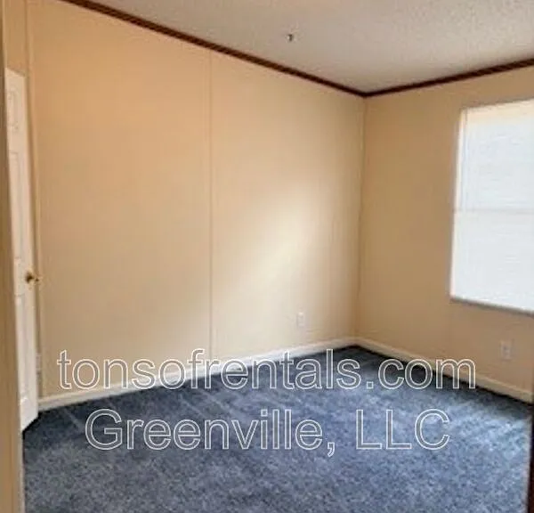 112 Acorn Trl — Photo 10