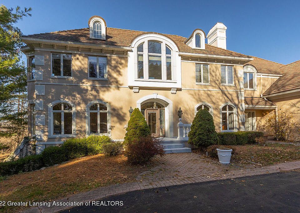 6401 Pine Hollow Dr, East Lansing, MI 48823 Zillow