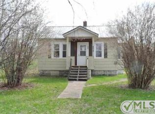 608 Broadway St, Iron Mountain, MI 49801