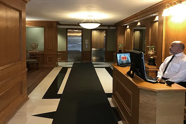 Rented by R New York | media 15