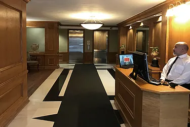 Rented by R New York