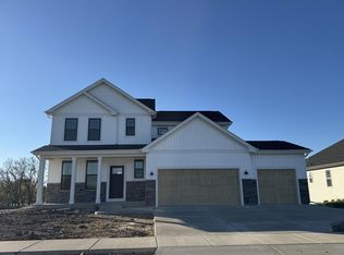 1072 5th Ave, Union Grove, WI 53182