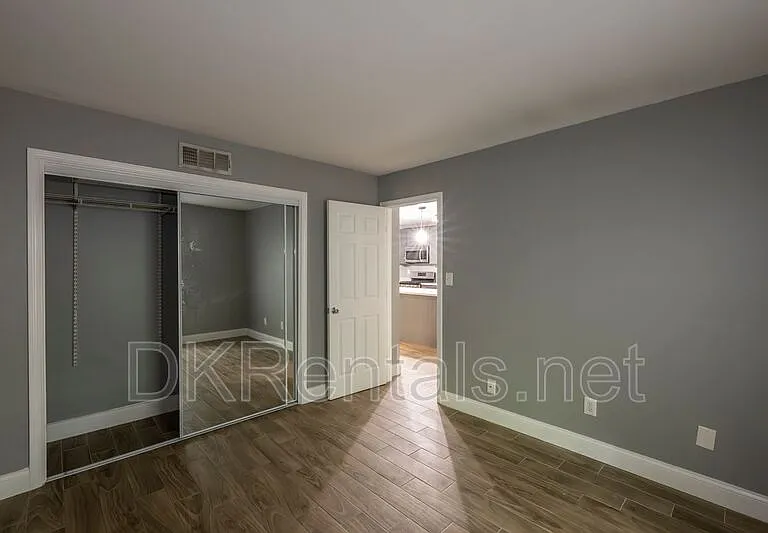 1309 Summit North Dr NE — Photo 13