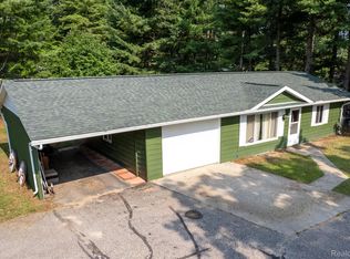 5334 E Greenwood Rd, Alger, MI 48610