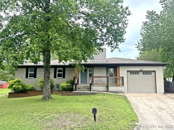 908 S Mission Ave, Tahlequah, OK 74464