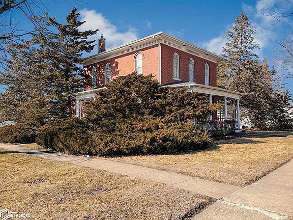 3rd image of 521 20th St