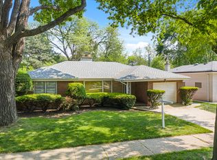 6837 N Moselle Ave, Chicago, IL 60646