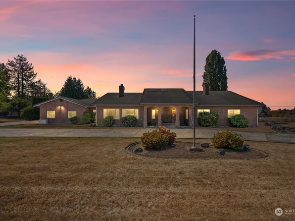 18314 30th Avenue Ct E, Tacoma, WA 98446