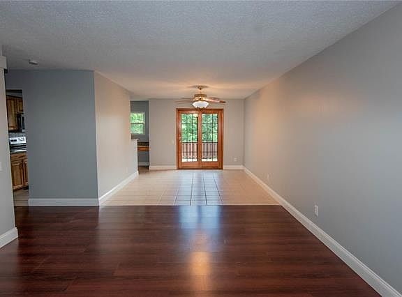 5th image of 12129 Wesland Dr