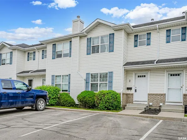 UNIT 2-102 Pawlychenko LANE, Saskatoon, SK S7V 1G9