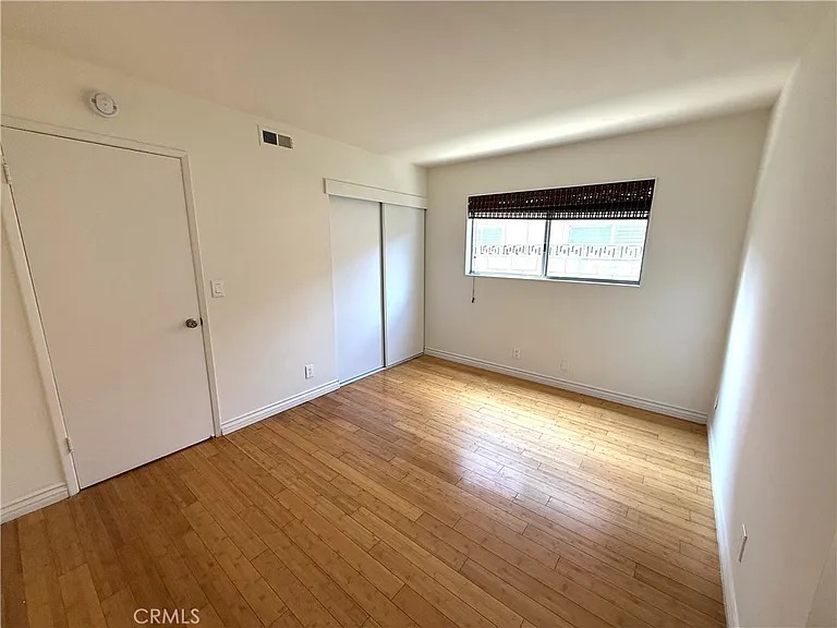 17808 Tamcliff Ave — Photo 3