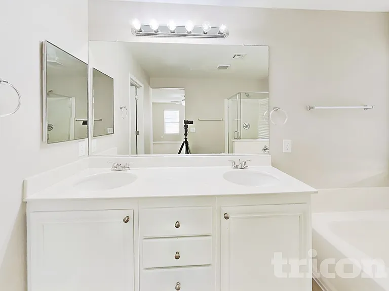 8737 Dodds Canyon St — Photo 8