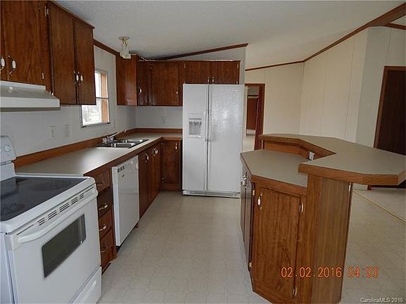 4th image of 107 Thyme Ln