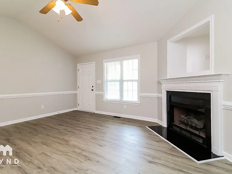 50 Sapphire Ct — Photo 7