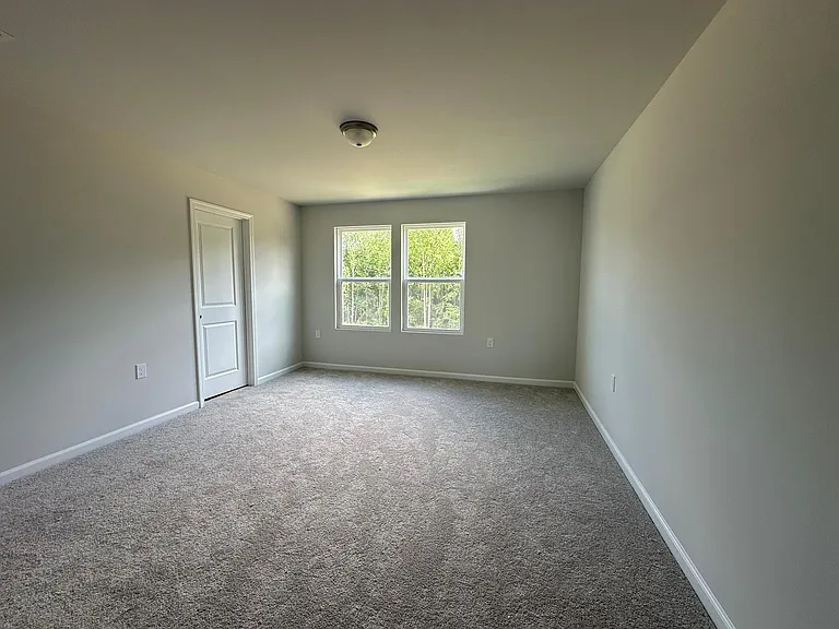 1492 Rhodes Pond St — Photo 9