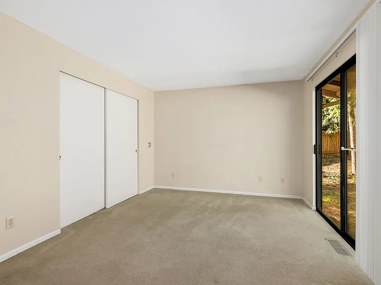 16702 NE 103rd Pl — Photo 10