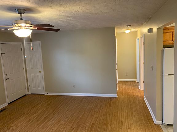 3rd image of 640 McClung Ave Unit B