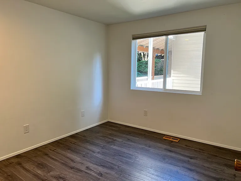 16152 SE 42nd St — Photo 18