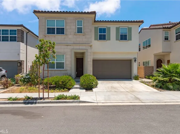 19256 Merryweather Dr, Santa Clarita, CA 91351