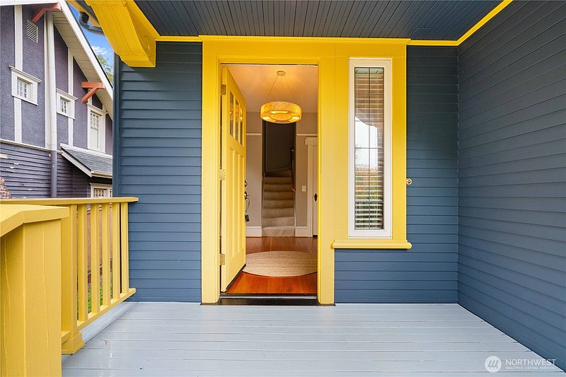 2nd image of 1824 8th Avenue W