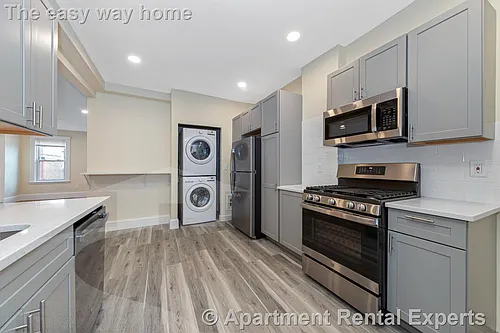 44 Brackett St Photo 1