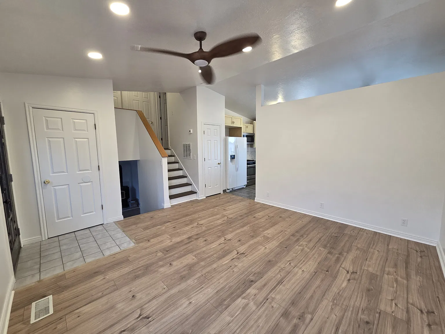 1122 Southwest Dr - KAM - 1 — Photo 2