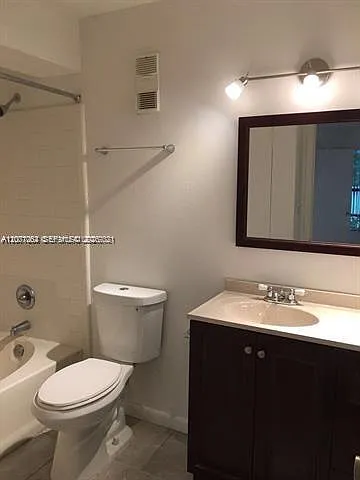 10581 SW 155th Ct #215 — Photo 6