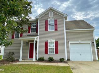 3001 Softwind Dr, Clayton, NC 27520