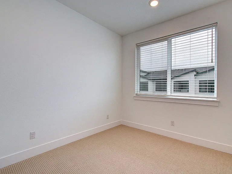 6487 NW Olympic Ln #27 — Photo 23
