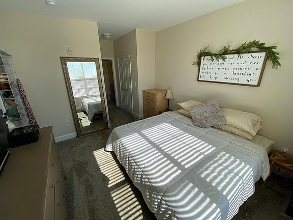 5th image of 1901 McGuckian Ave Unit 432