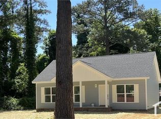6341 Rutherglen Dr, Fayetteville, NC 28304