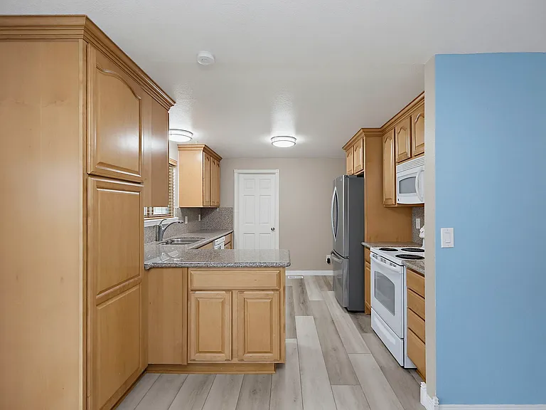 8414 56th St W — Photo 8
