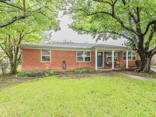 1009 Zelda Dr, Hurst, TX 76053
