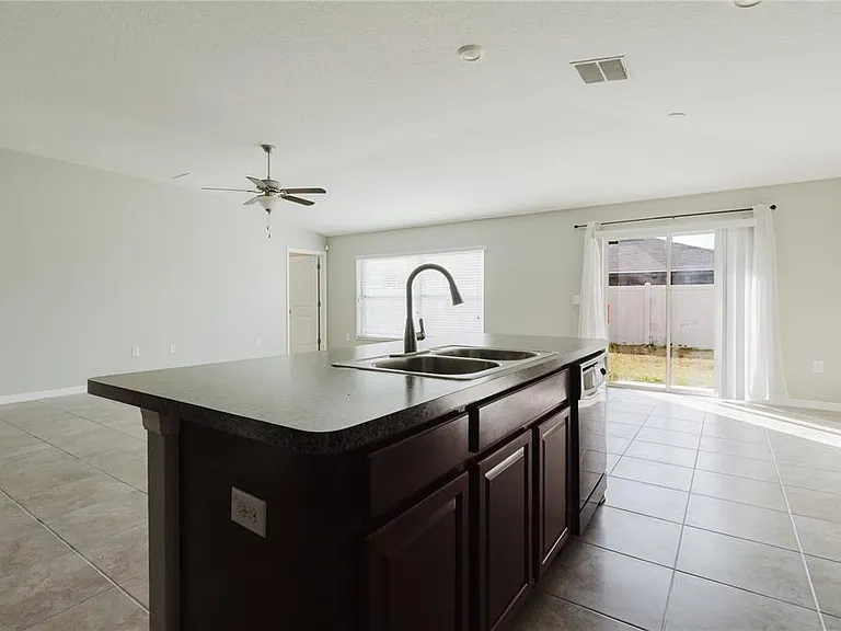 304 Cascade Bend Dr — Photo 81