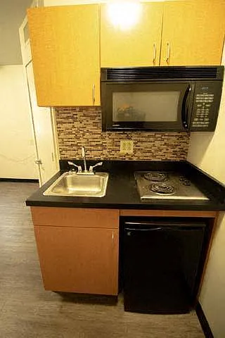 Floor plan Dewberry Station-9 - Studio