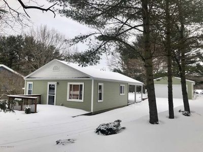 2016 Scenic Dr, Muskegon, MI, 49445