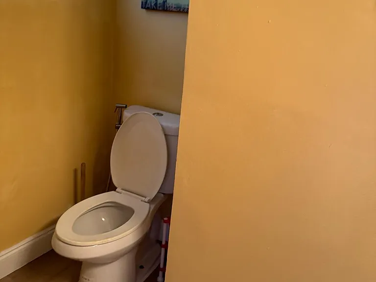 1770 NE 191st St #204 — Photo 9