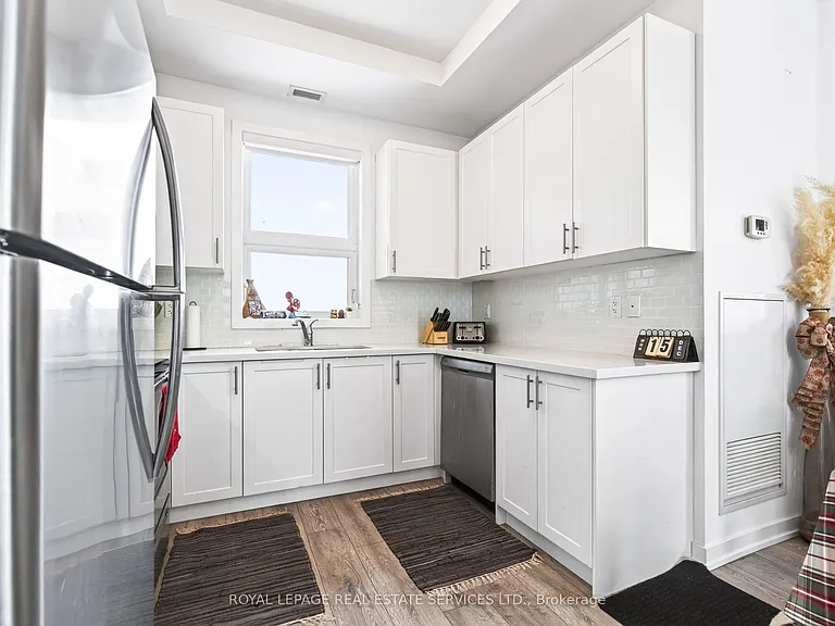 125 Shoreview Pl S #631 — Photo 11