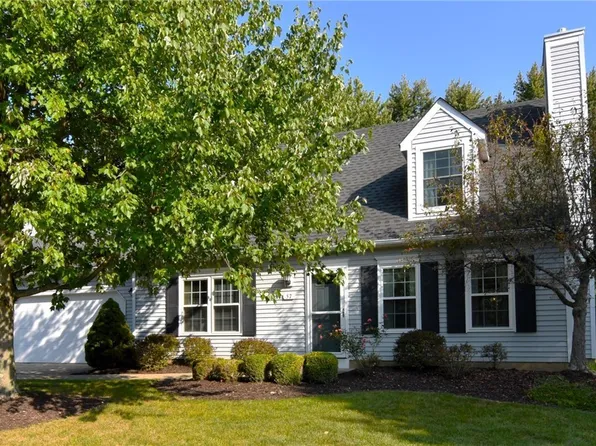 57 Dover Place Ln, Northfield, OH 44067