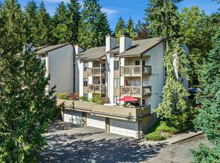 10415 NE 32nd Pl APT E102, Bellevue, WA