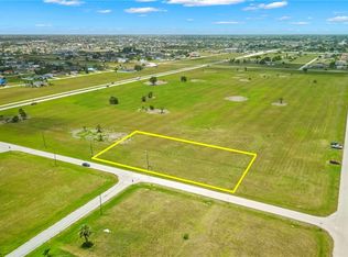 1704 NE 21st St, Cape Coral, FL 33909