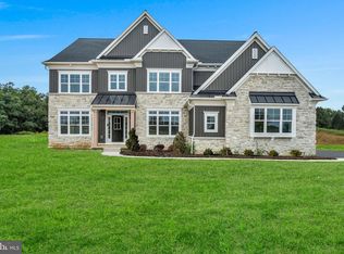 723 Brindle Farm Ln, Mechanicsburg, PA 17055