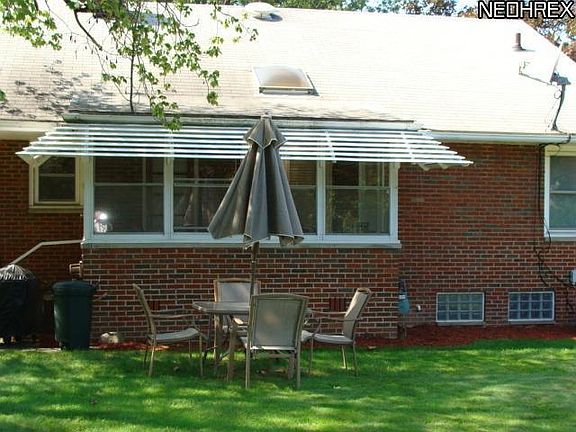 3rd image of 5851 Clearview Dr